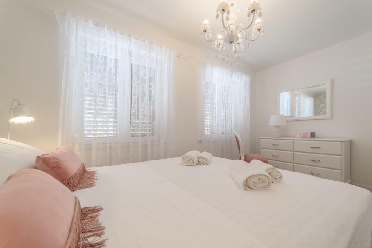 קאבטאט Mary Ann Apartment 2 מראה חיצוני תמונה